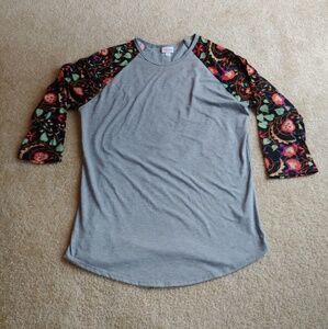 LuLaRoe gently worn 3/4 sleeve baseball style top